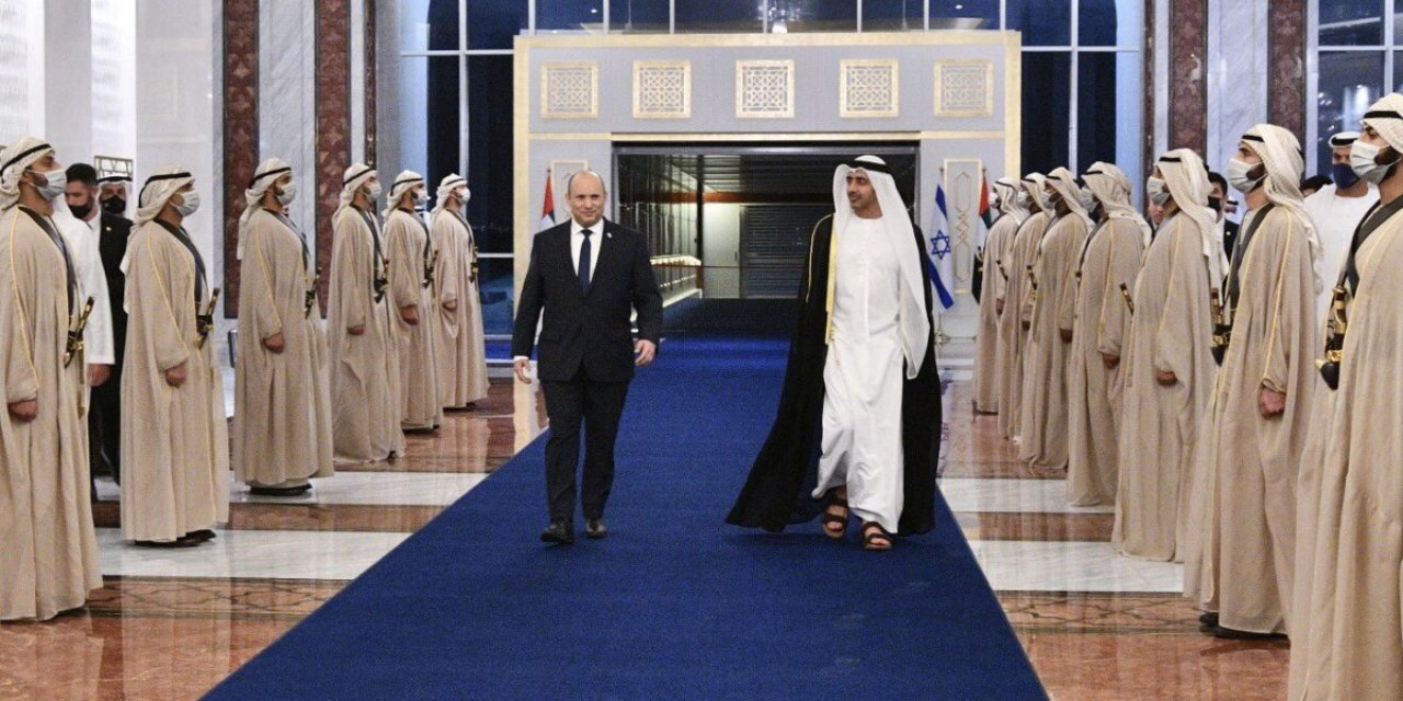İsrail Başbakanı tarihte ilk kez BAE'yi ziyaret etti