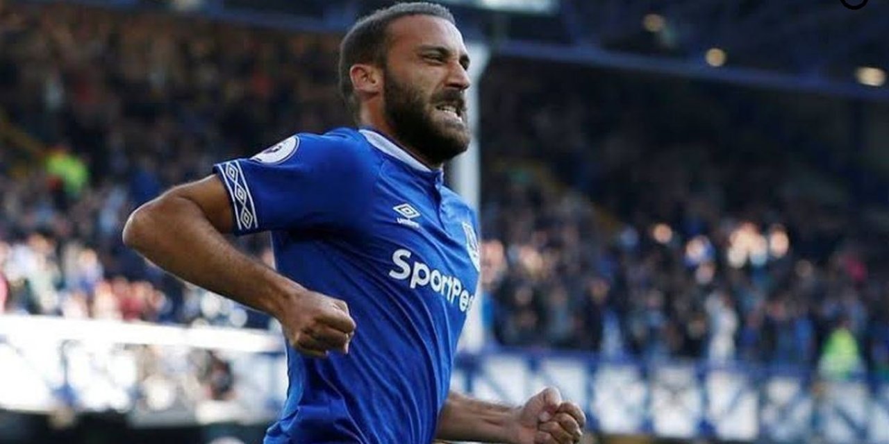 Cenk Tosun'un menajerinden transfer açıklaması