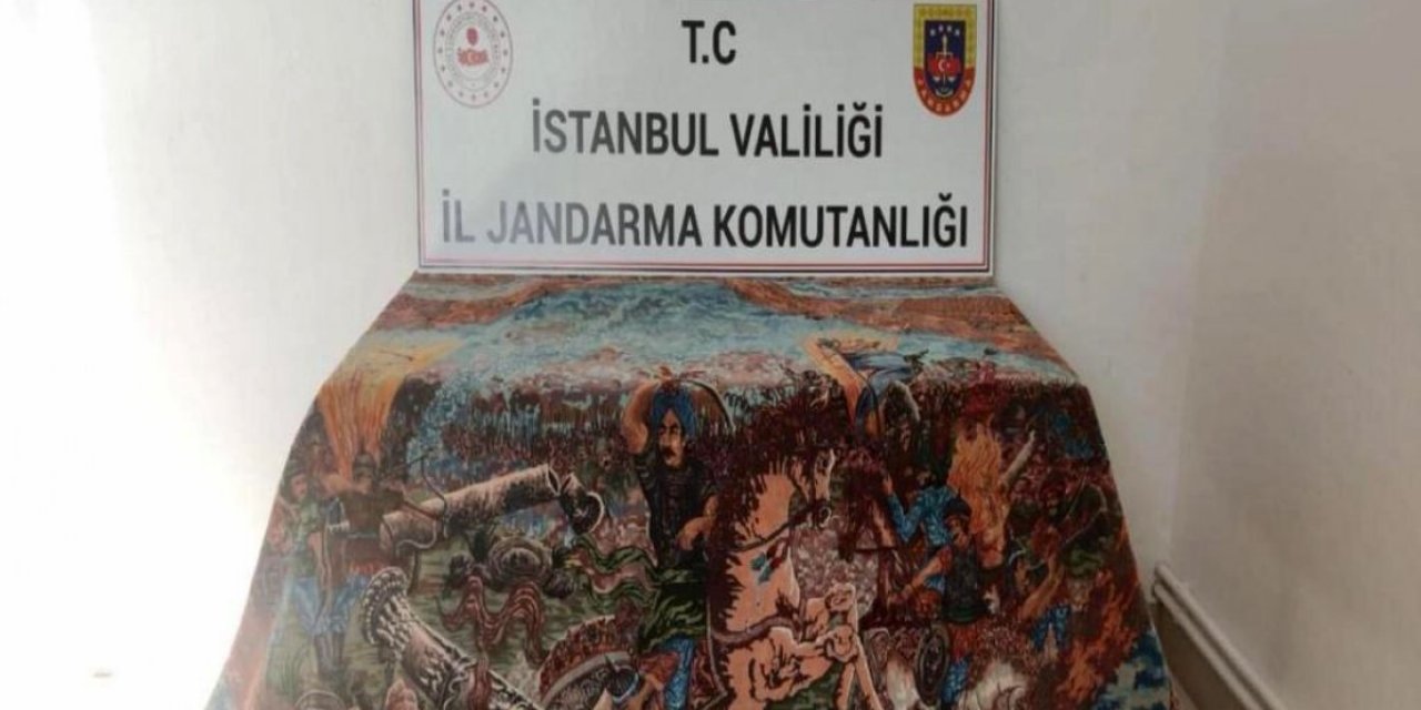 İstanbul'da 500 yıllık halıyı satarken yakalandılar