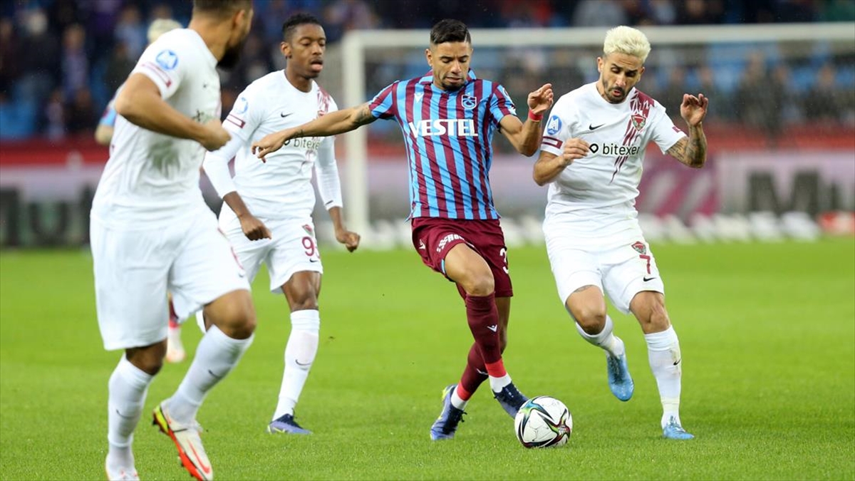 Lider Trabzonspor Sahasında Kazandı