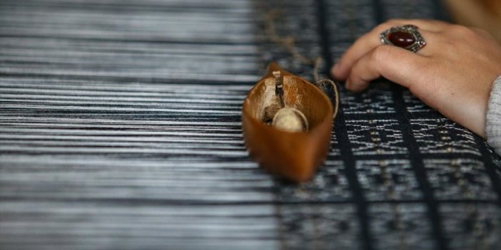 Dedesinden Öğrendiği 'beledi' Dokumayı Gelecek Nesillere Aktarıyor