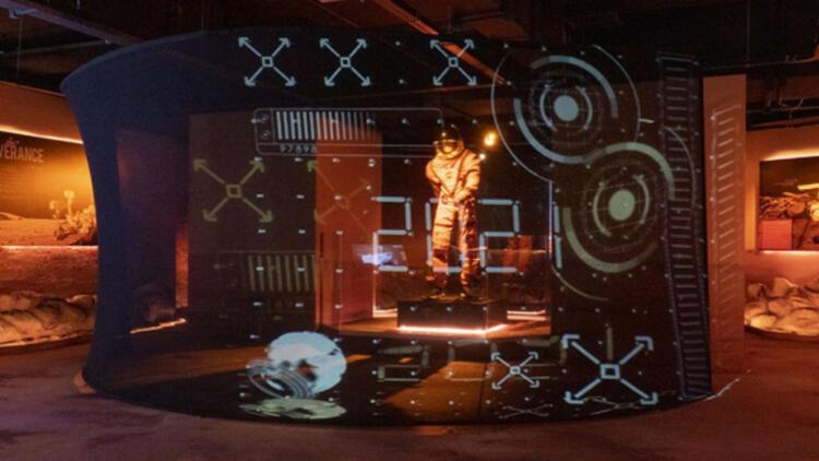 Dünyanın En Büyük Gezici Uzay Sergisi İstanbul'da Devam Ediyor