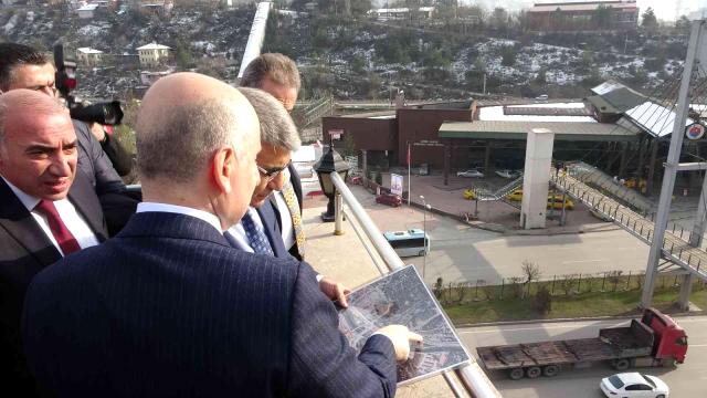 Esnafın dolar övgüsünden sonra Bakan Karaismailoğlu: Recep Tayyip Erdoğan'a güveneceksin gerisi Allah kerim