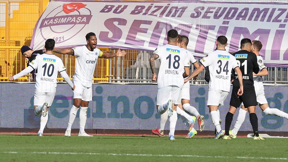 Kasımpaşa Sahasında Kazandı
