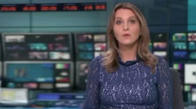 Sunucudan canlı yayında tarihi Papa gafı! Reji masası sözler karşısında şaşırdı