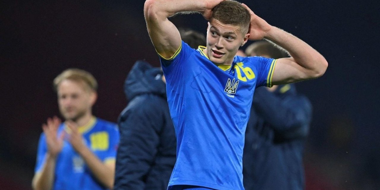 Galatasaray, forvete Artem Dovbyk'i istiyor