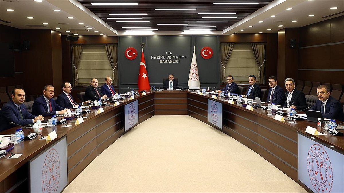 Fiyat İstikrarı Komitesi, Bakan Nebati Başkanlığında Toplandı