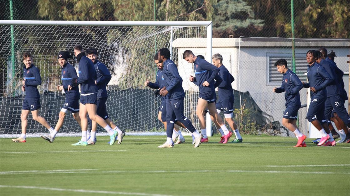 Hatayspor'un Hedefi Süper Ligi İlk 10 İçinde Bitirmek