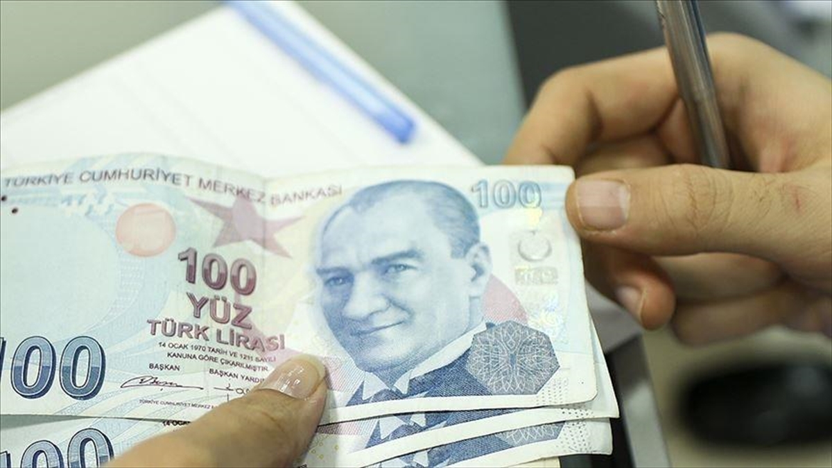 Bakan Kasapoğlu'ndan Yeni Yıl Öncesi Kredi Ve Burs Müjdesi