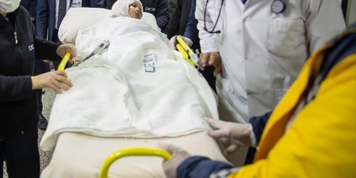 Gaziantep'te İki 'pitbull'un Ağır Yaraladığı Minik Asiye Servise Alındı