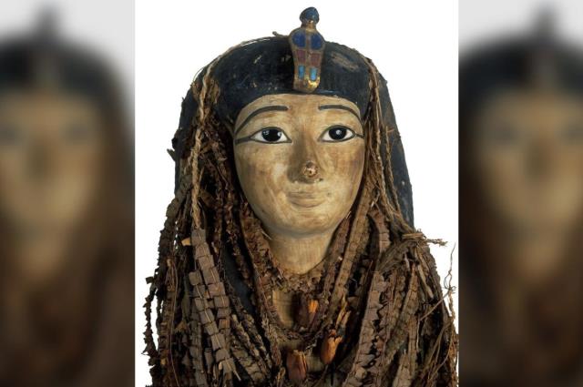 Arkeologların, "Biz açamayız" dediği mezarın içine bakıldı: Dişlerinin sapasağlam kalması gerçekten çok ilginç