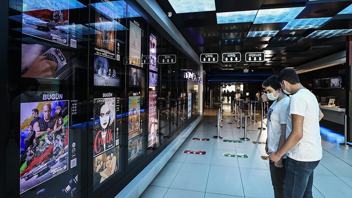 Sinemada En Çok Macera Ve Aksiyon Filmleri İzlendi