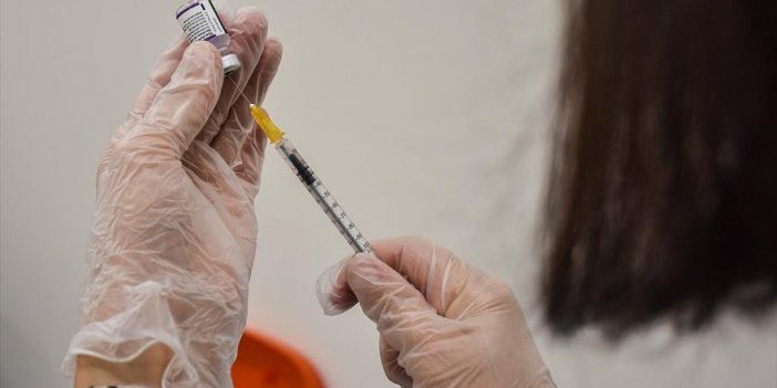 Vaka Sayılarını Artıran Omicron'a Karşı 'aşılarınızı Tamamlayın' Uyarısı