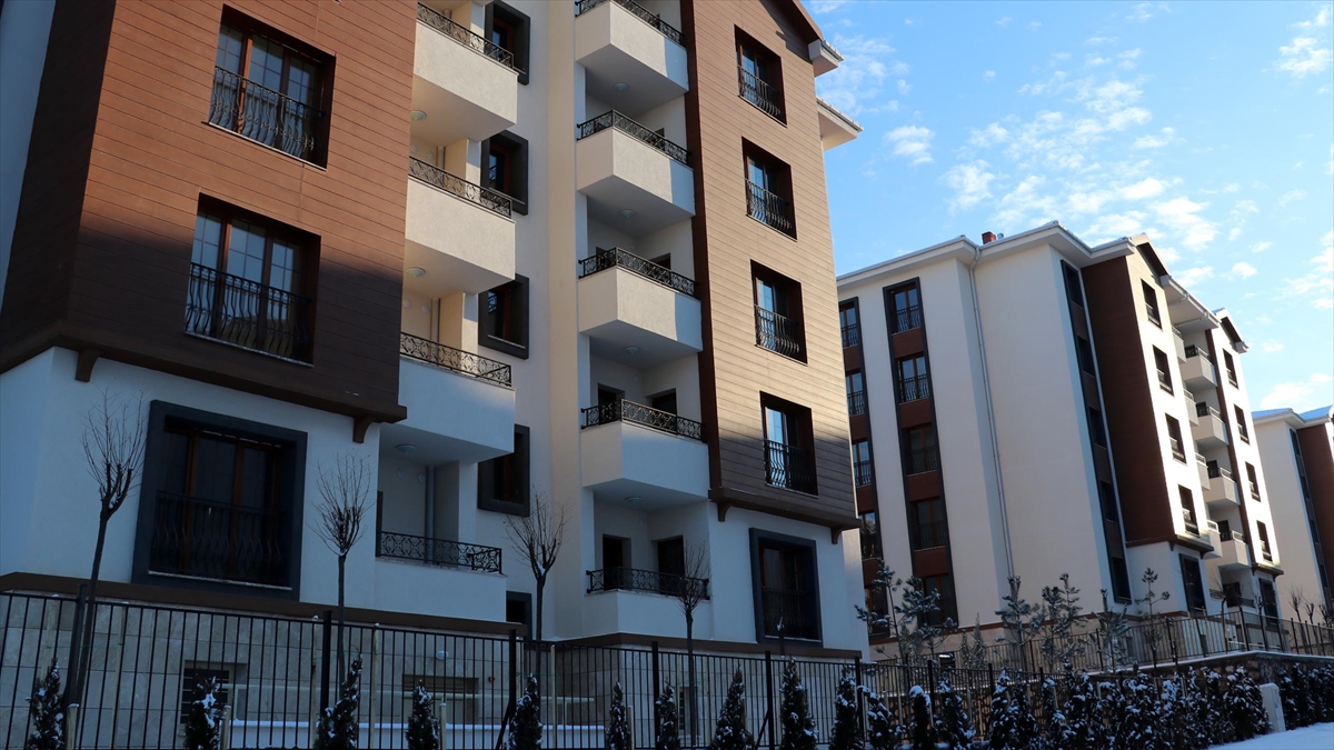 Kamu Lojmanlarına 2022'de Uygulanacak Kira Bedelleri Yüzde 18 Artırıldı