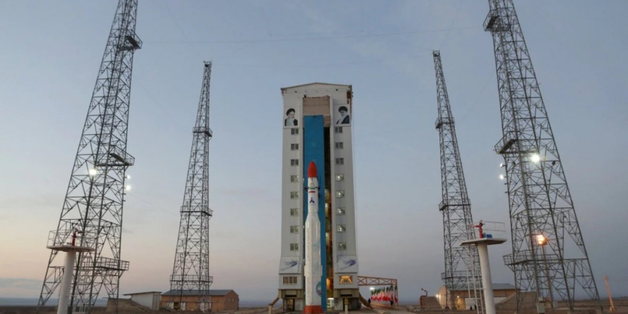 İran'ın roket fırlatma görevi başarısız oldu