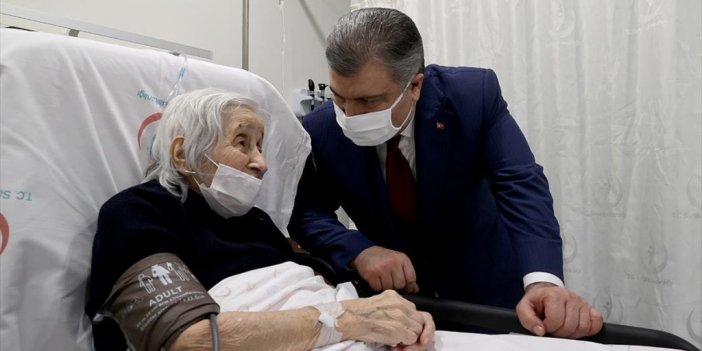 Sağlık Bakanı Koca İstanbul'daki Hastaneleri Ziyaret Etti