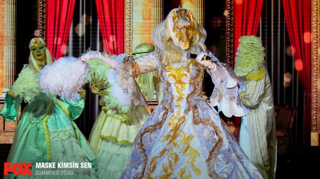 Maske Kimsin Sen yarışması, izleyicileri ikiye böldü