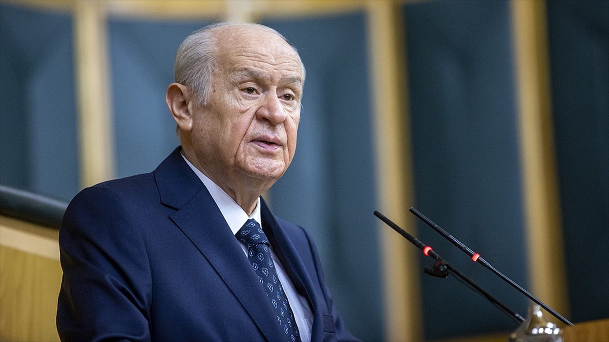 Bahçeli: "Dün Hedef Ecevit'ti, bugün Recep Tayyip Erdoğan'dır"