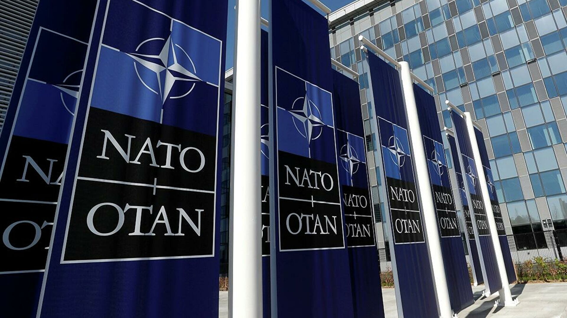 NATO dışişleri bakanları: Rusya'yla diyalog kurulsun, gerilim düşürülsün