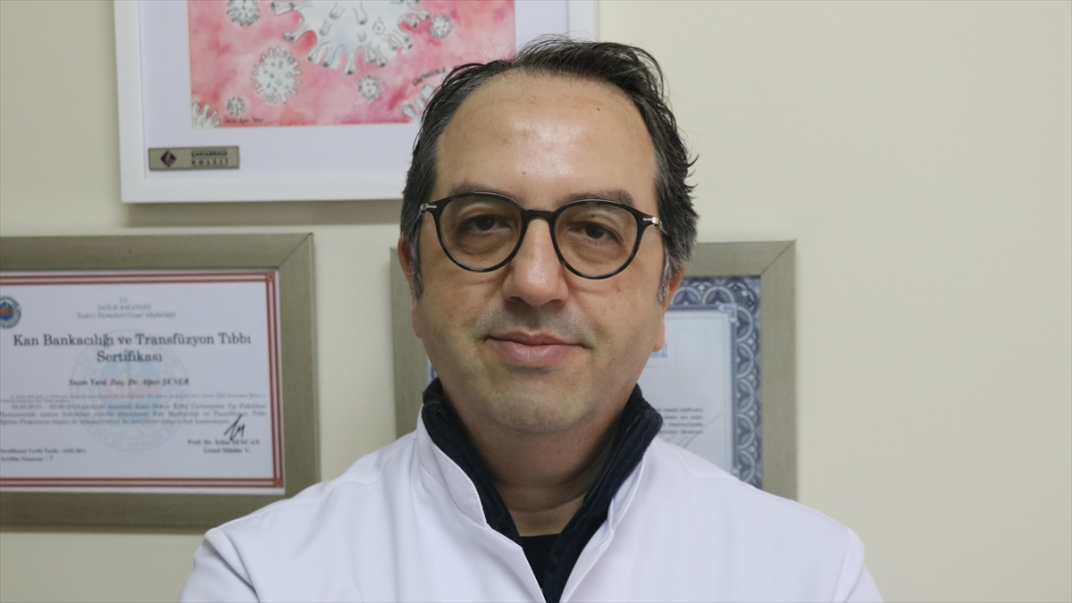 Koronavirüs Bilim Kurulu Üyesi Prof. Dr. Şener:  Hasta Sayılarında Ciddi Bir Tırmanış Beklemiyoruz