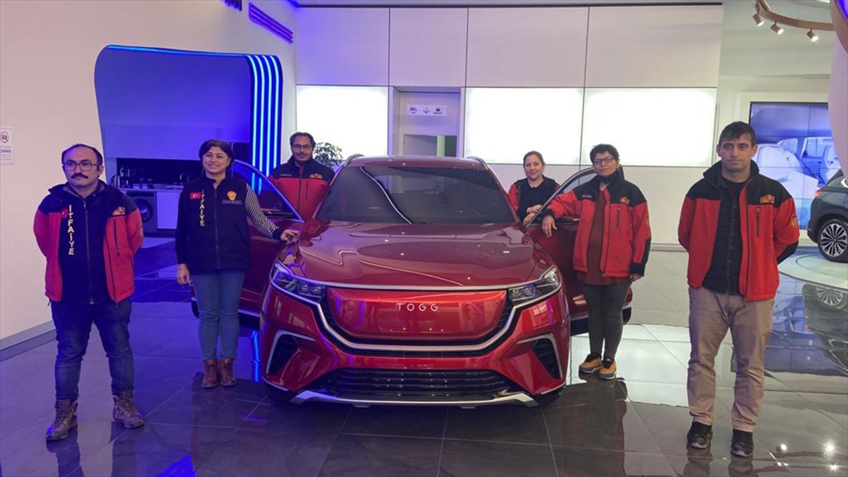 Togg Uzmanlarından İtfaiyeye 'Elektrikli Araç Yangını Ve Kazalarında İlk Müdahale' Eğitimi