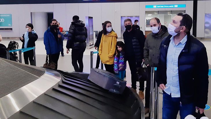 Kazakistan'dan tahliye edilen Türkler yaşadıkları anları anlattı