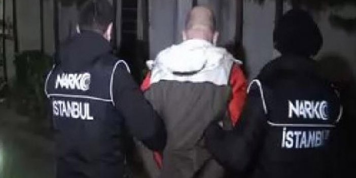 4,9 tonluk kokainin alıcılarına operasyon