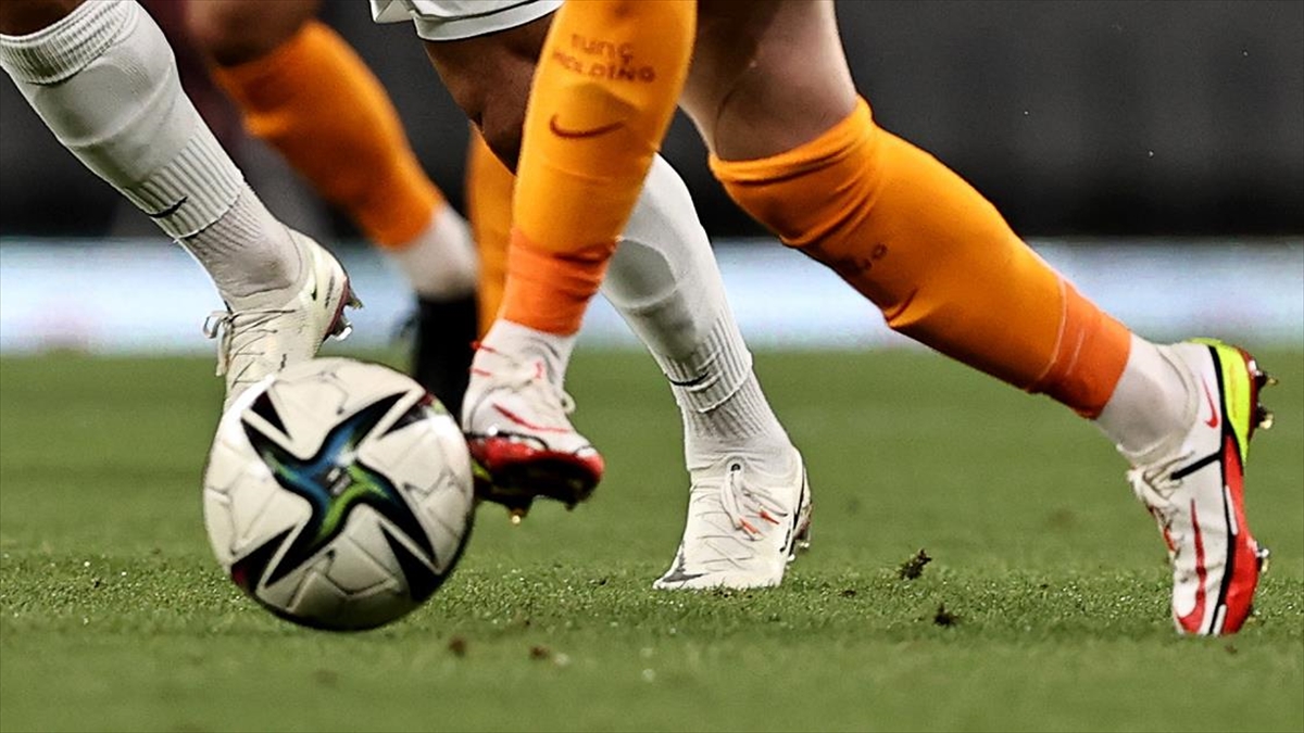 Galatasaray Süper Lig'de Yarın Hatayspor'a Konuk Olacak