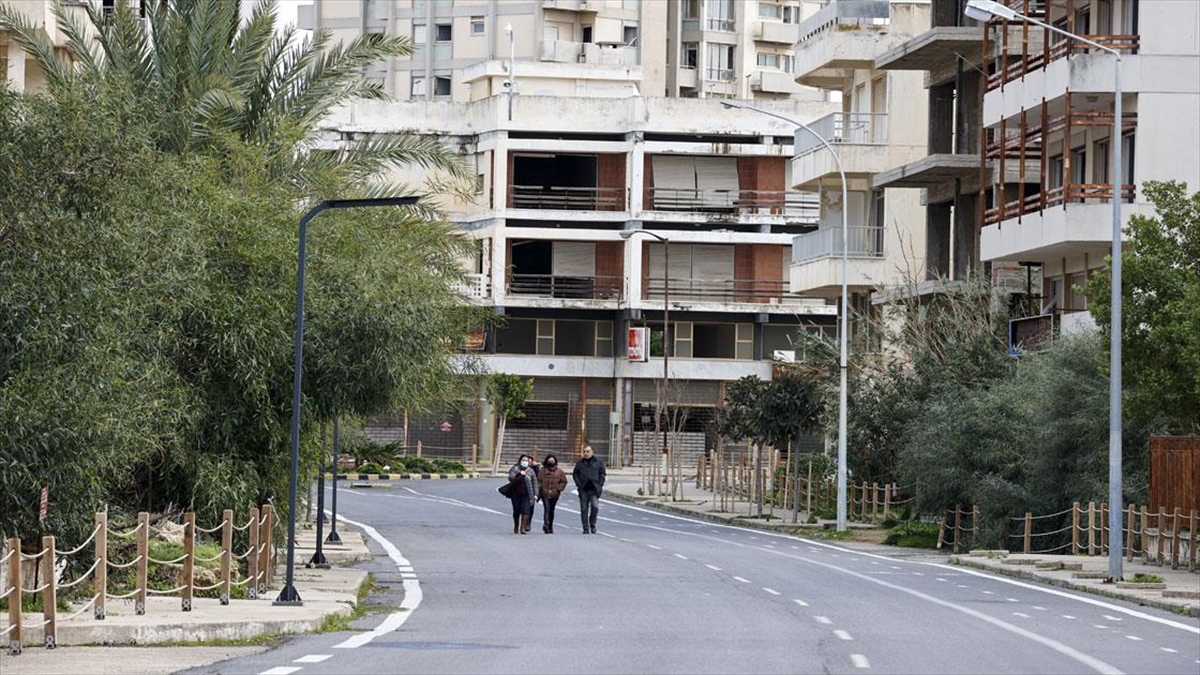 46 Yıl Sonra 2020'de Kademeli Açılan Maraş'ın Ziyaretçi Sayısı 330 Bini Aştı