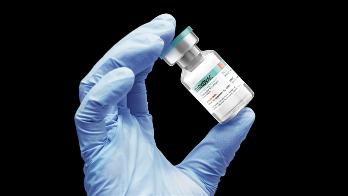 Sağlık Bakanı Koca: İki Doz Biontech Aşısı Üzerine Bir Doz Turkovac Aşı Çalışmasını Pazartesi Başlatacağız