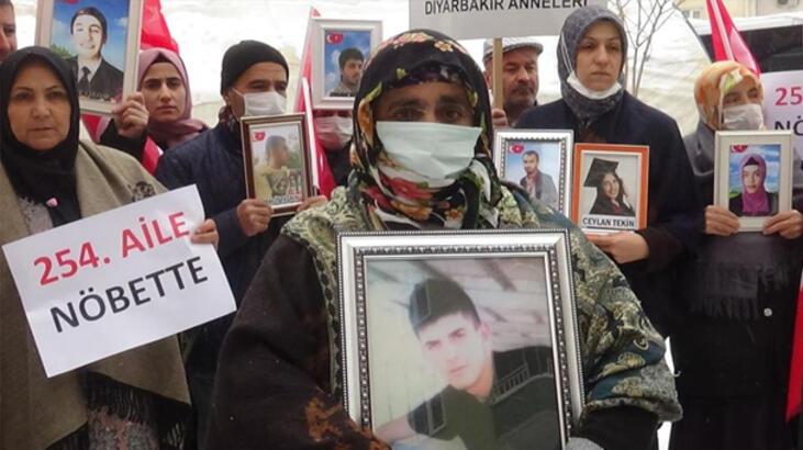 İçişleri Bakanlığı: “Evlat Nöbeti tutan ailelerden biri daha çocuğuna kavuştu”