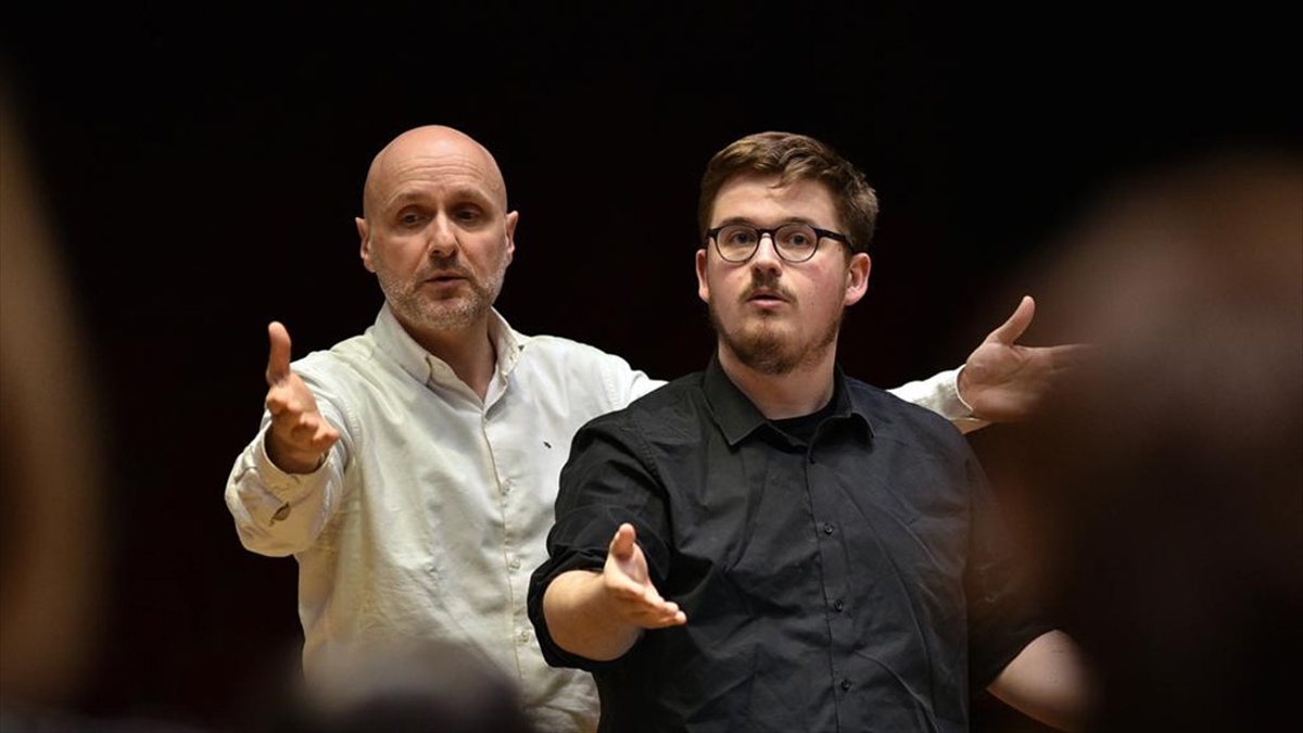 Cso, Alman Koro Şefi Schumacher'i Şef Ve Şef Adaylarının Eğitimi İçin Ağırlayacak