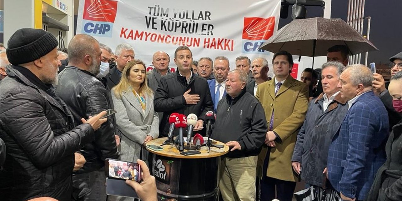CHP'li Akın, akaryakıt fiyatlarına tepki gösterdi, Silivri'den Bornova'ya tır ile gitti