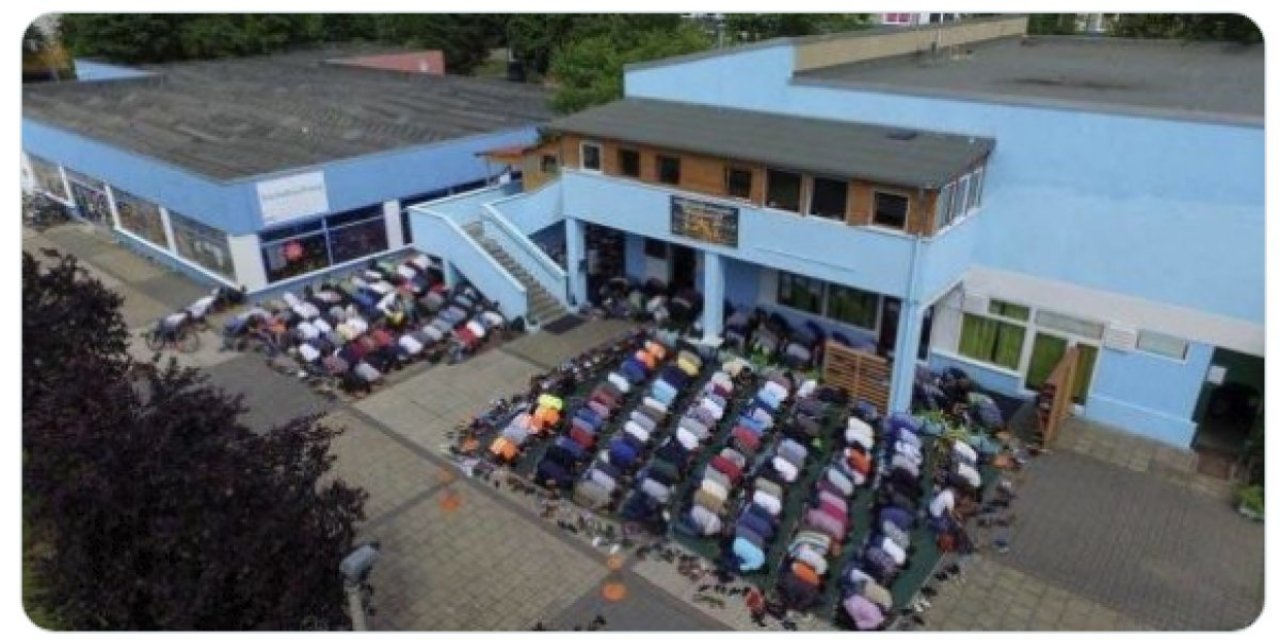 Almanya’da bir camiye tüfekle ateş edildi