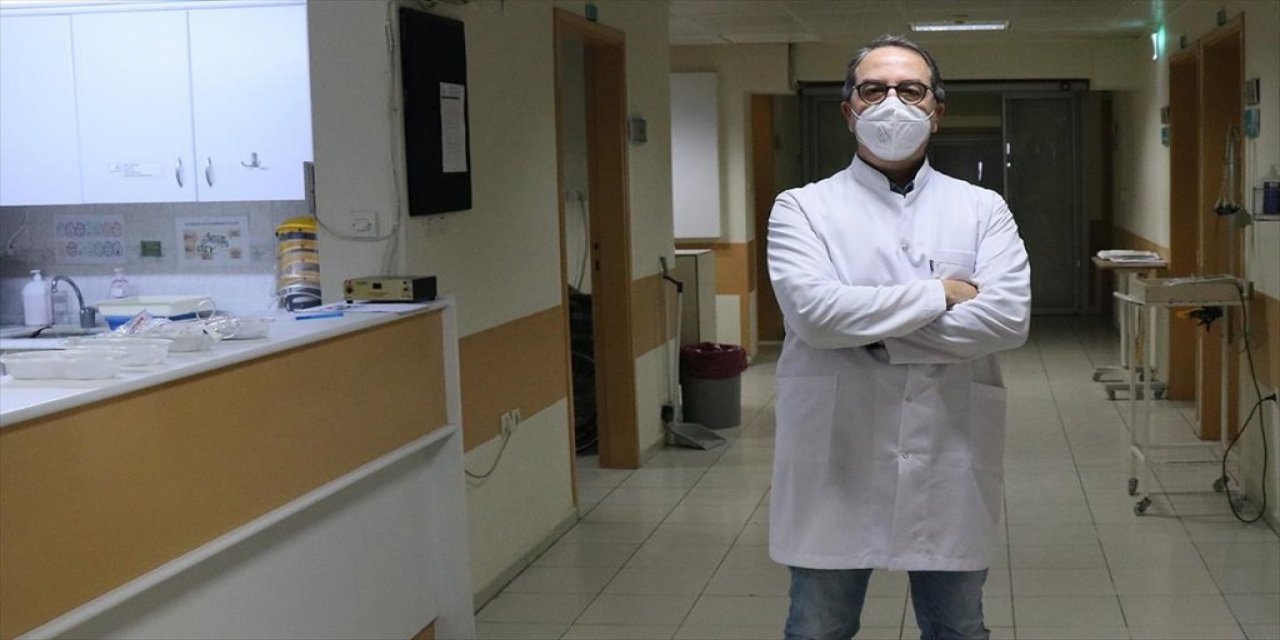 Bilim Kurulu Üyesi Şener Omicron Ba.2 Varyantını Anlattı: Daha Ağır Klinik Tabloya Sebep Olduğuna Dair Elimizde Veri Yok