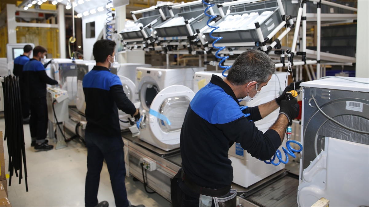 Beyaz Eşya Sektörü 2021’de İhracatını Yüzde 18 Artırdı