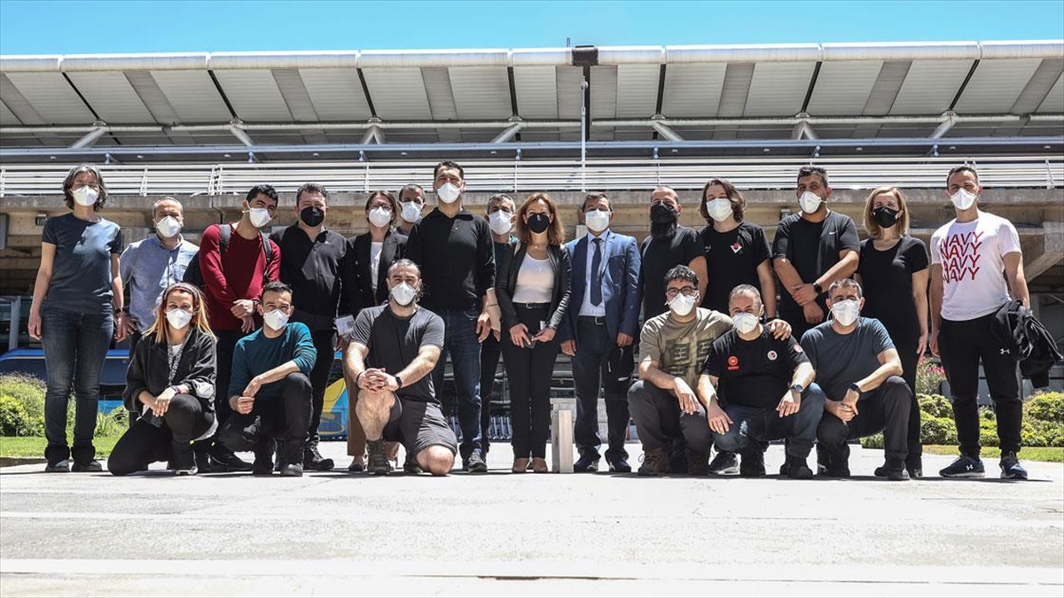 6. Ulusal Antarktika Bilim Seferi Ekibinin 'beyaz Kıta'ya  Yolculuğu Sürüyor