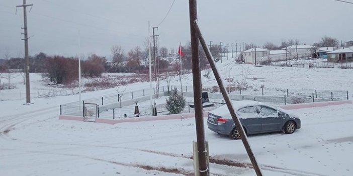 Edirne'de 9 göçmen donarak öldü