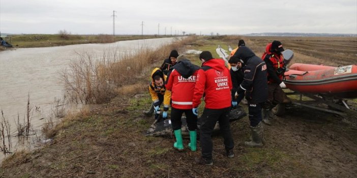 Edirne'de 12 Düzensiz Göçmen Donarak Ölmüş Halde Bulundu