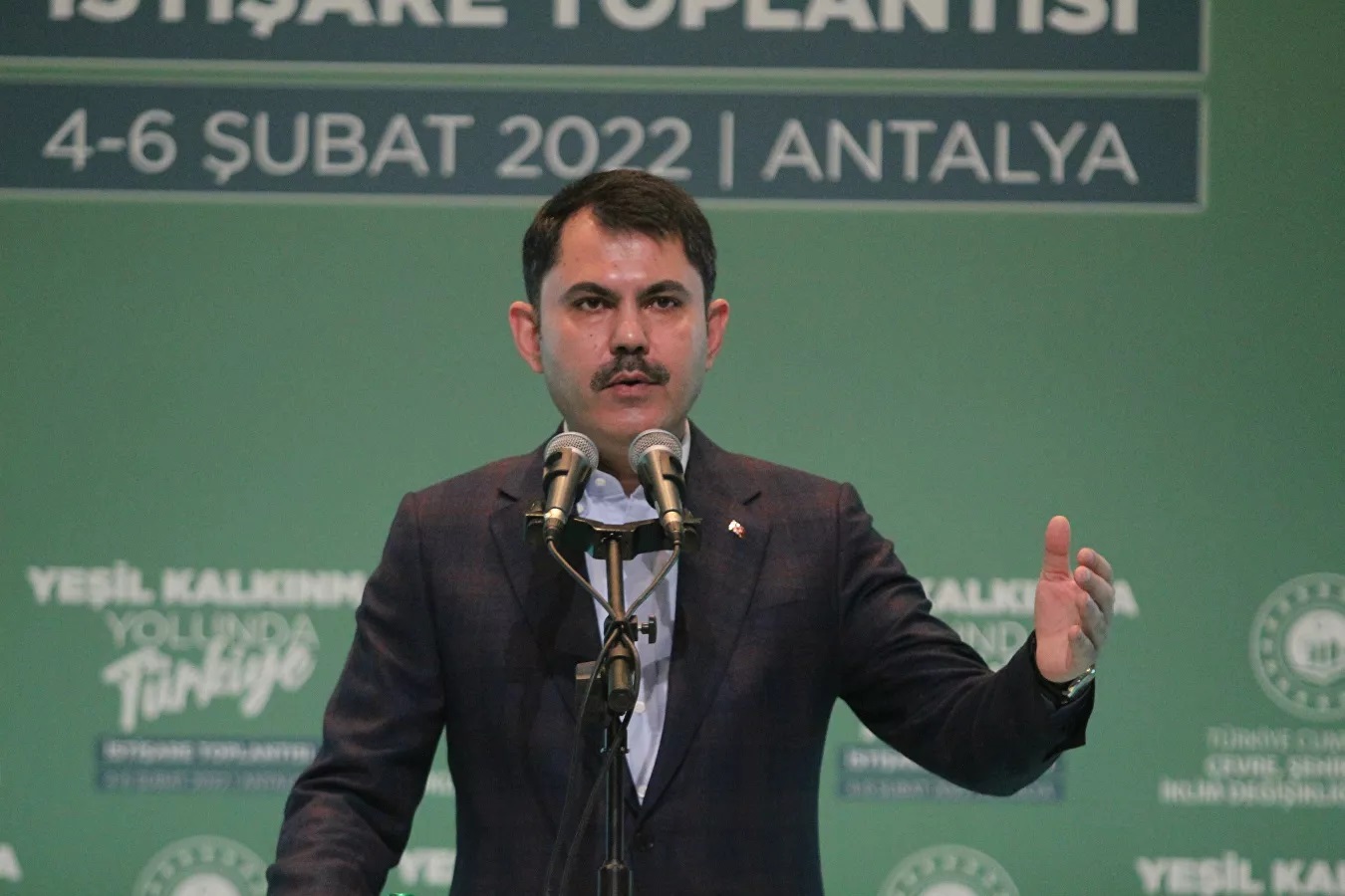 Bakan Murat Kurum müjdeyi verdi! TOKİ konutlarında büyük indirimler!