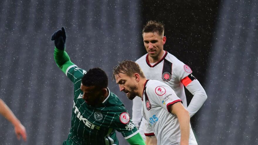 Karagümrük kupada tarih yazdı! 9 gollü maçta Konyaspor’u eledi…