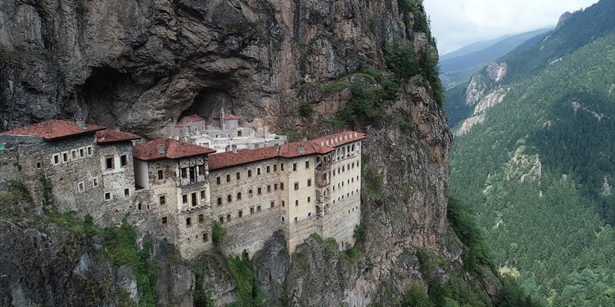 Sümela Manastırına Dört Günde 2 Bin Ziyaretçi