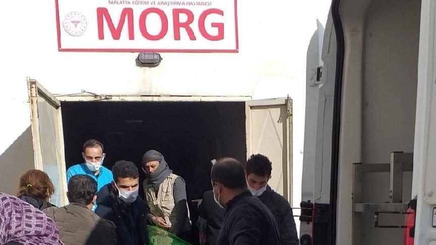 Mamadan zehirlenen 3 bebekten 2’si öldü