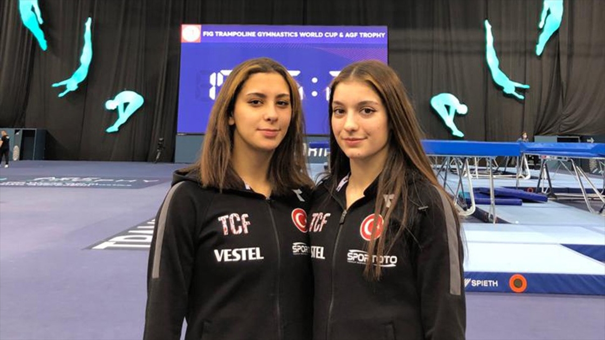 Milli Cimnastikçiler Karakaş Ve Karakuş, Dünya Kupası'nda Altın Madalya Kazandı