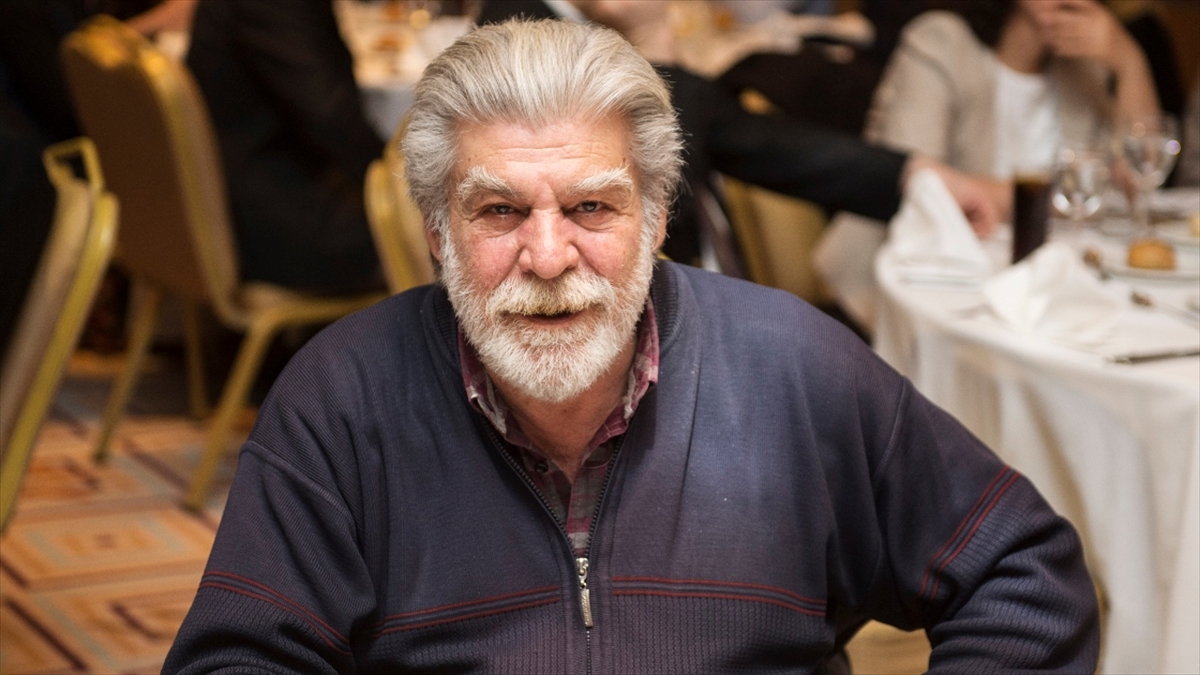 Oyuncu Cemil Özbayer Vefat Etti