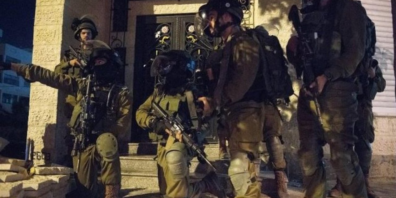 İsrail ordusu Batı Şeria'da köy bastı: 1 Filistinli öldü