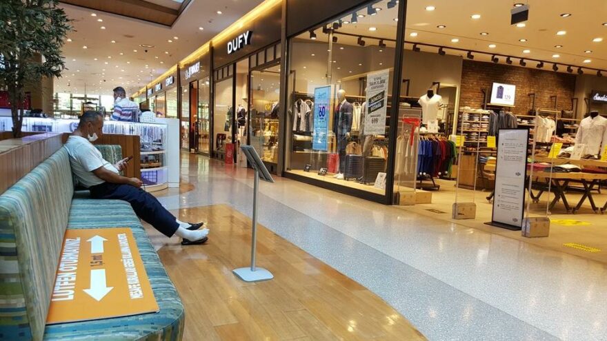 Vatandaş gıda dışı harcamalarını kıstı, perakendecinin cirosu düştü