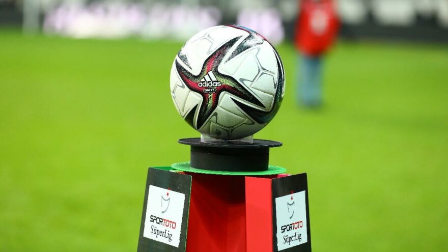 TFF yeni yayın ihalesi hakkında bilgi verdi! 14 firma teklif verdi