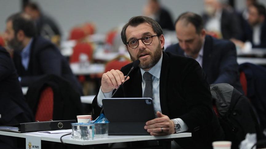 AKP’den ‘İBB bursu’ açıklaması: Başörtüsü hazımsızlığı