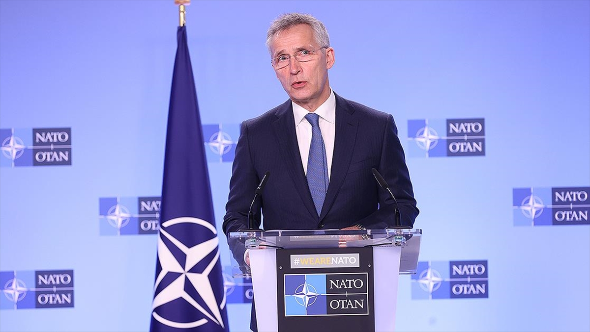 Nato: Rusya'nın Ukrayna Sınırlarında Güçlerini Azalttığına Dair İşaret Görmedik